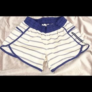 Lululemon WHITE/BLUE STRIPE shorts